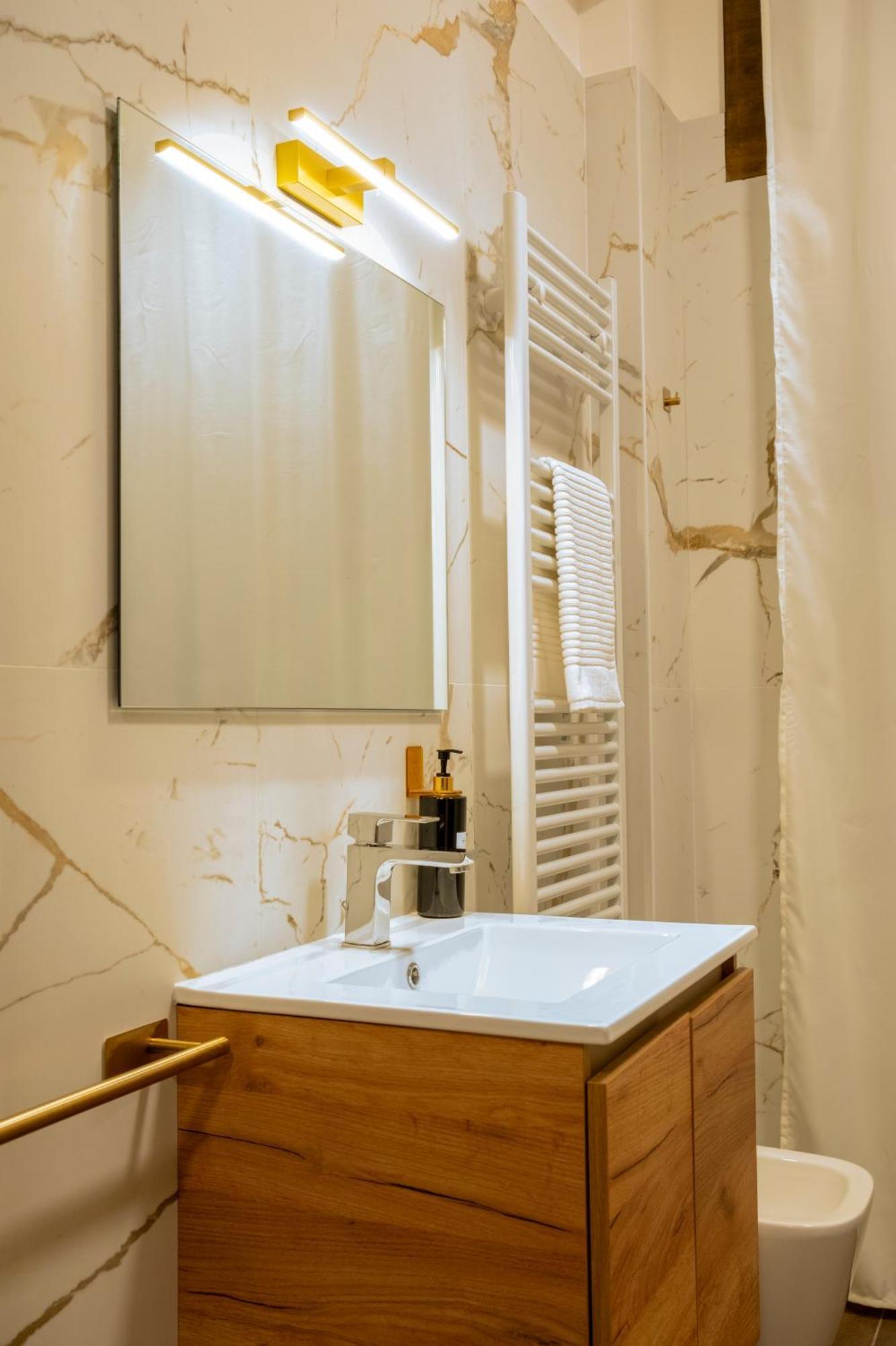 Russ0 Rooms カタンザーロ エクステリア 写真