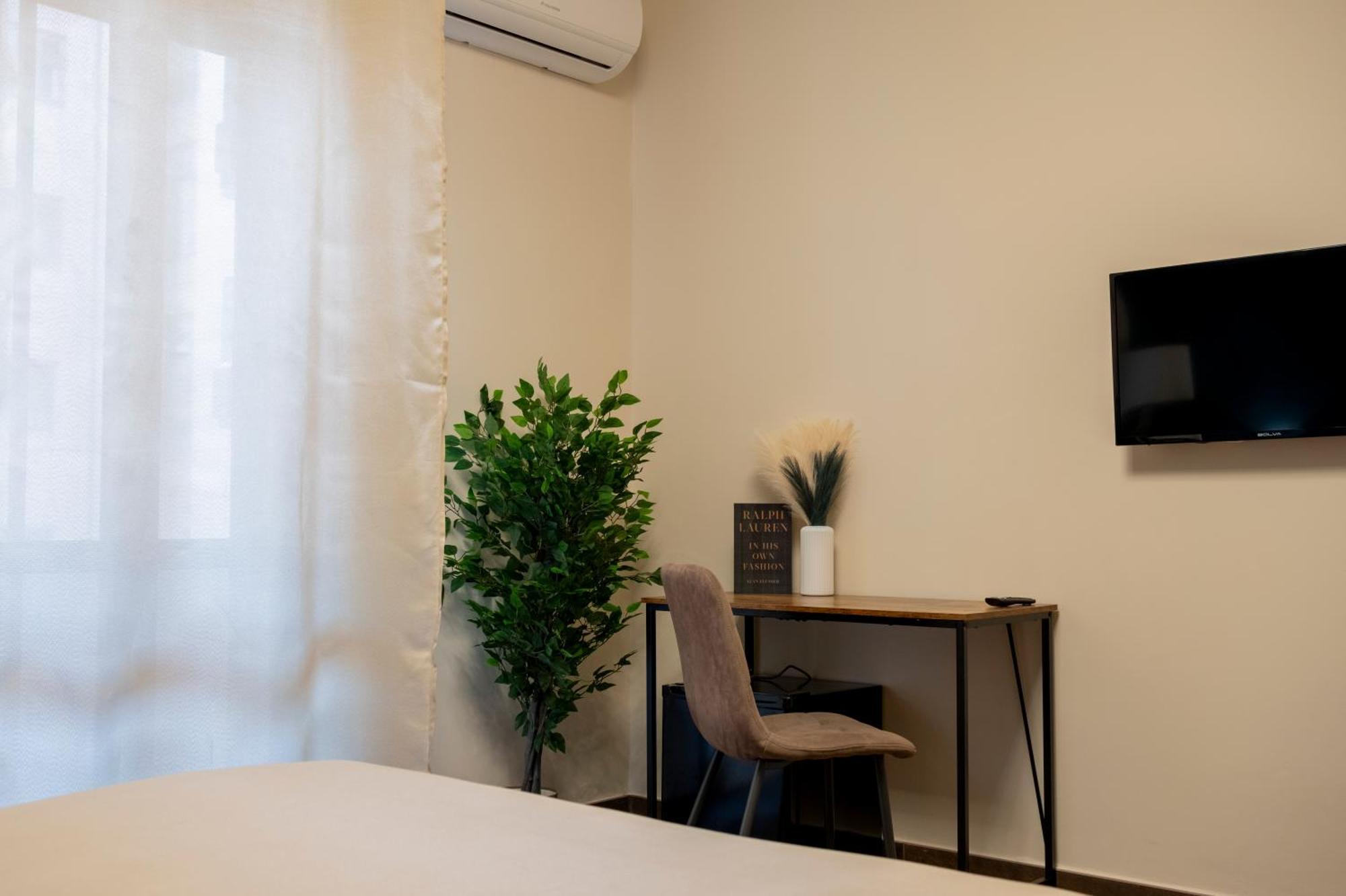 Russ0 Rooms カタンザーロ エクステリア 写真